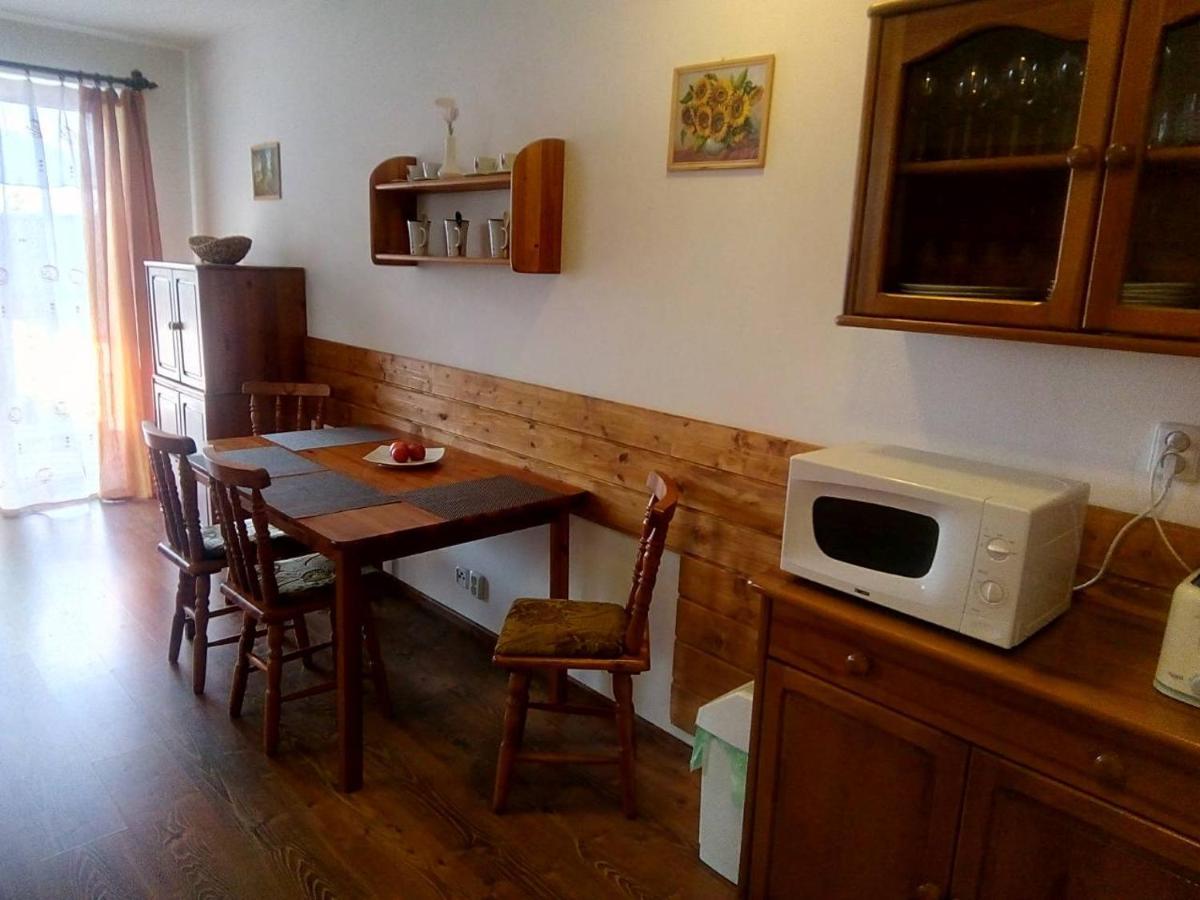 Ski&Sun - Apartman B11 Liptovský Mikuláš Exteriör bild